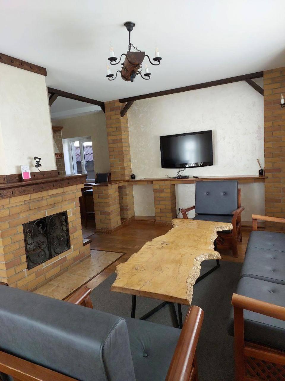 Villa Hills Chimgan Bagian luar foto
